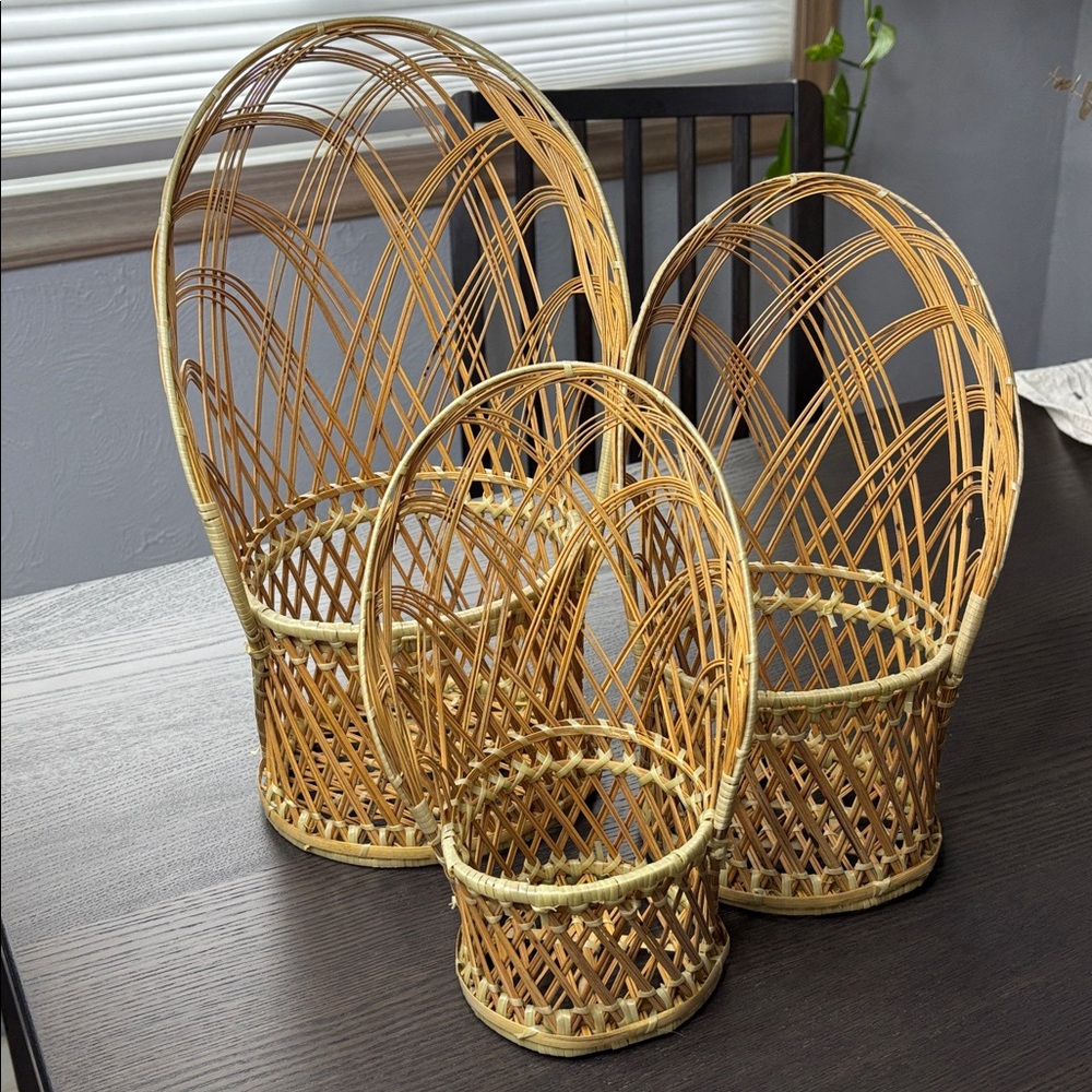 Vintage Nesting Wicker Basket Set Peacock Chair Style Plant Holders Home Decor - Picture 2 of 10
